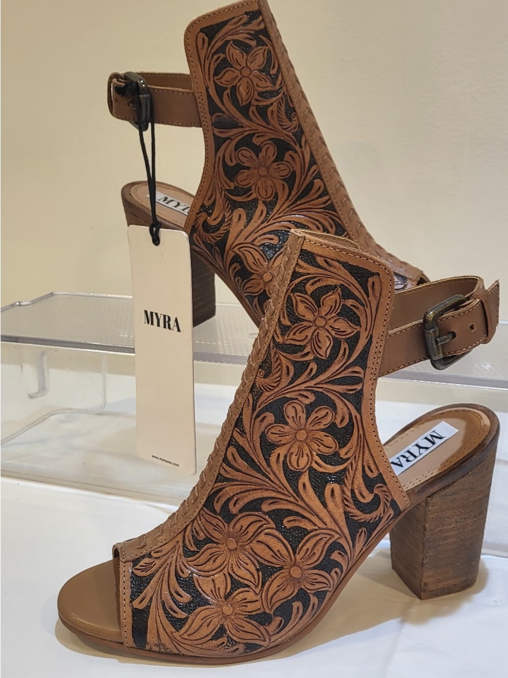 MYRA Darington Ranch leather western sandals